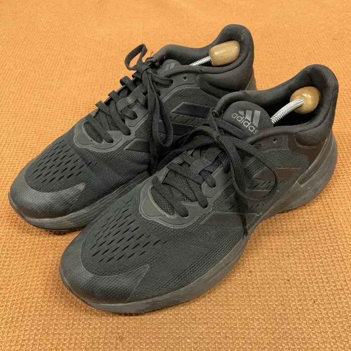 아디다스 리스폰스 슈퍼3 운동화 런닝화 남자 신발 300 G08435 상품이미지1