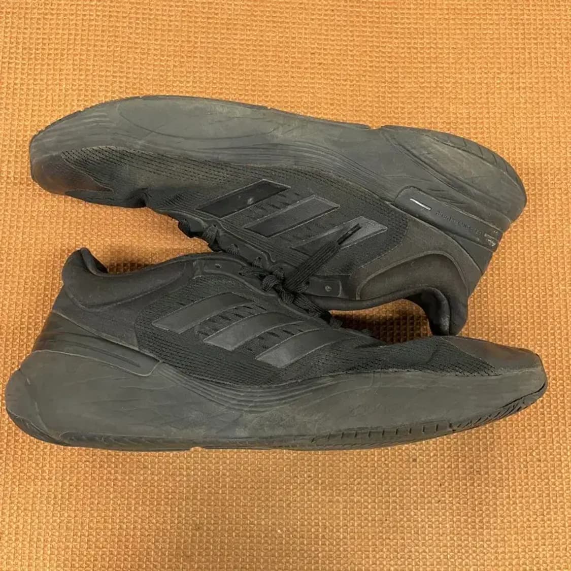 아디다스 리스폰스 슈퍼3 운동화 런닝화 남자 신발 300 G08435 상품이미지3