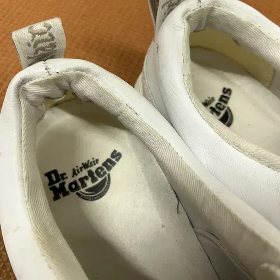 닥터마틴 오리안 로우 슬립온 신발 UK8 G08466 상품이미지5