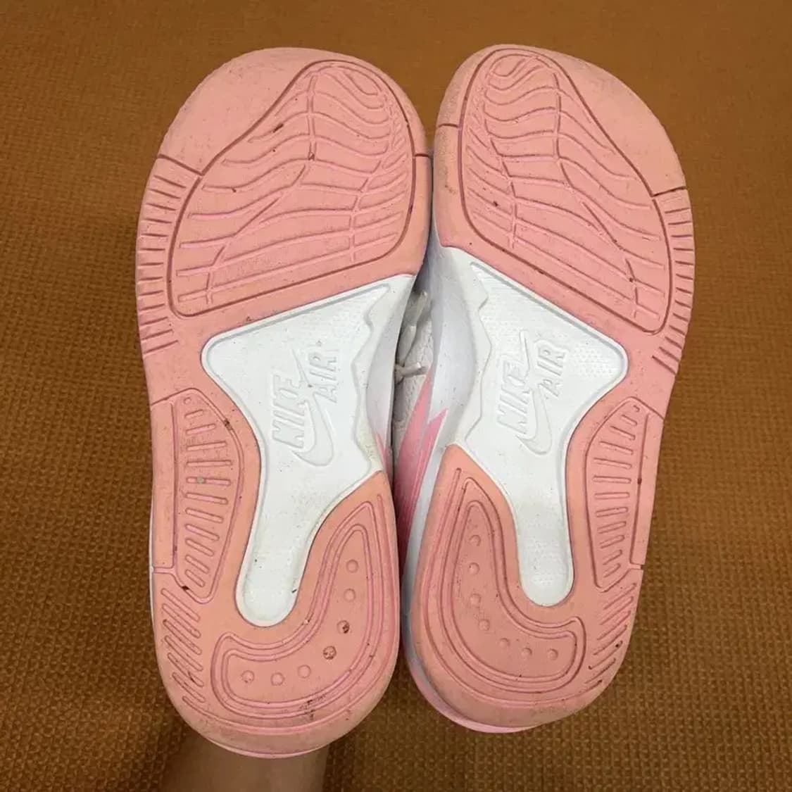 나이키 조던 맥스 아우라 5 스니커즈 운동화 신발 240 G08487 상품이미지4