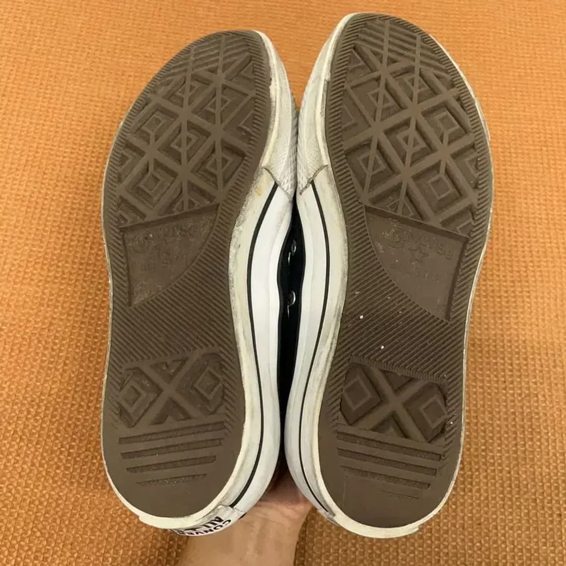 컨버스 척테일러 올스타 로우 리프트 캔버스 스니커즈 245 G08488 상품이미지4