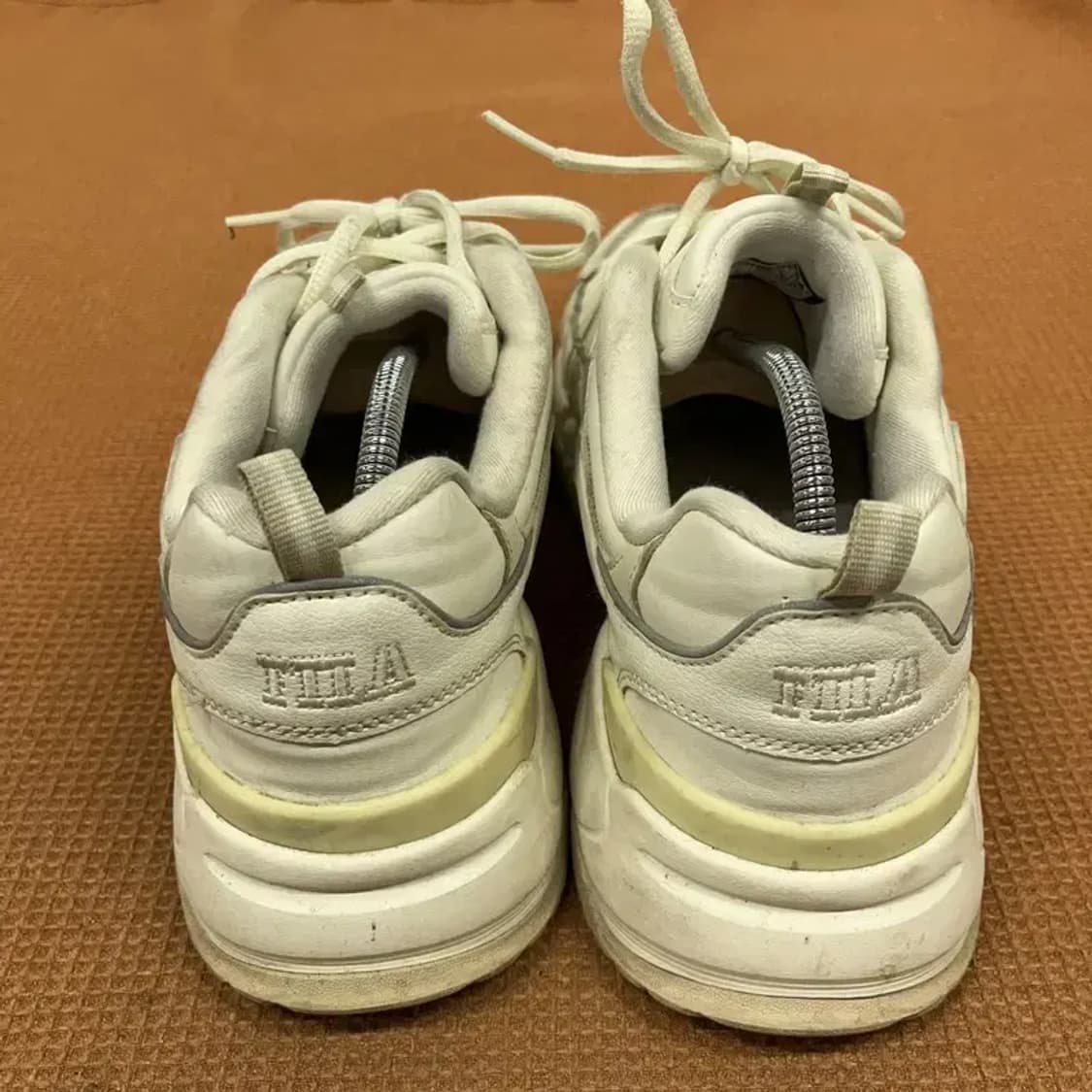 휠라 레이플라이드 스니커즈 운동화 UK8 G08493 상품이미지2