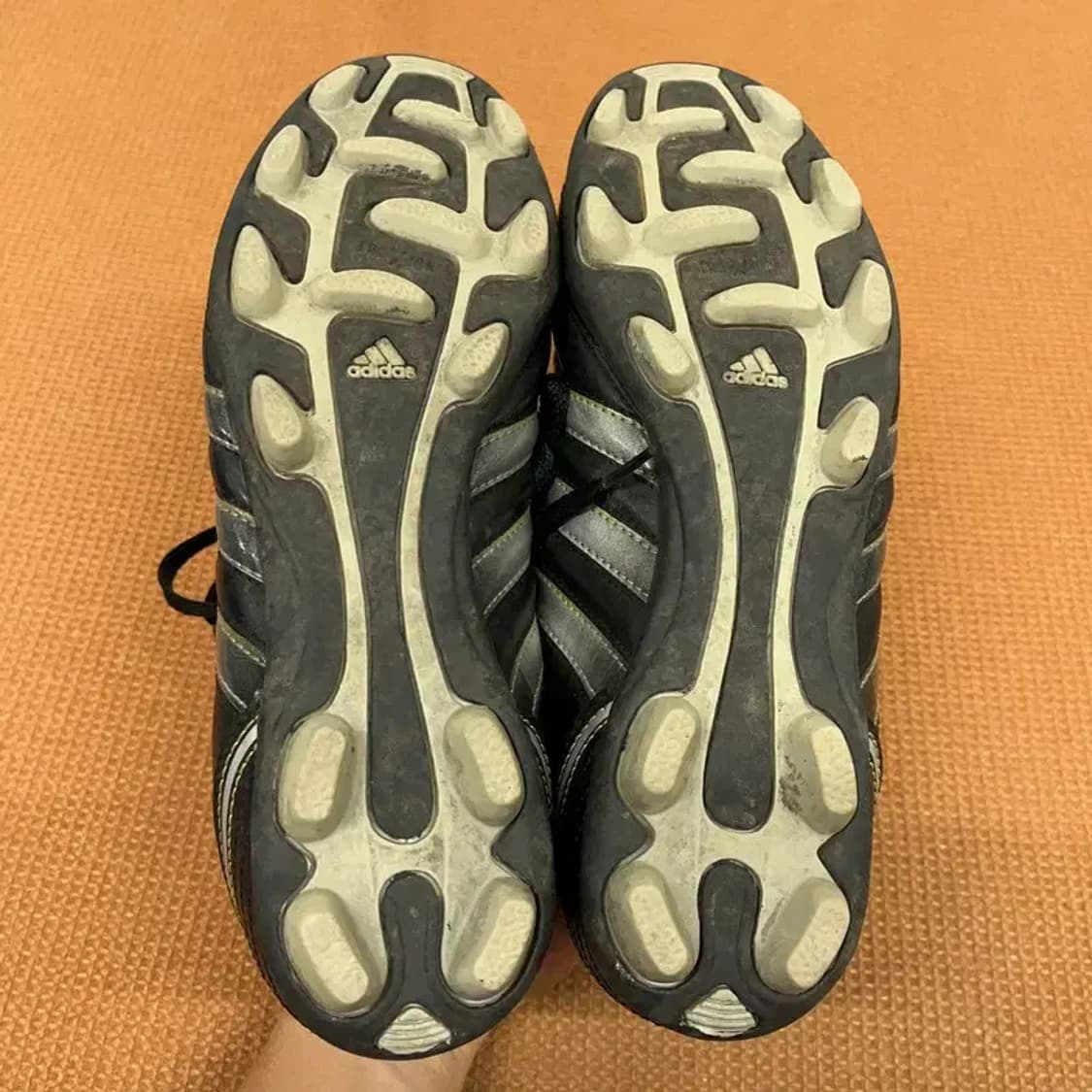 아디다스 헤리타지오 V TRX HG 축구화 265 G08502 상품이미지4