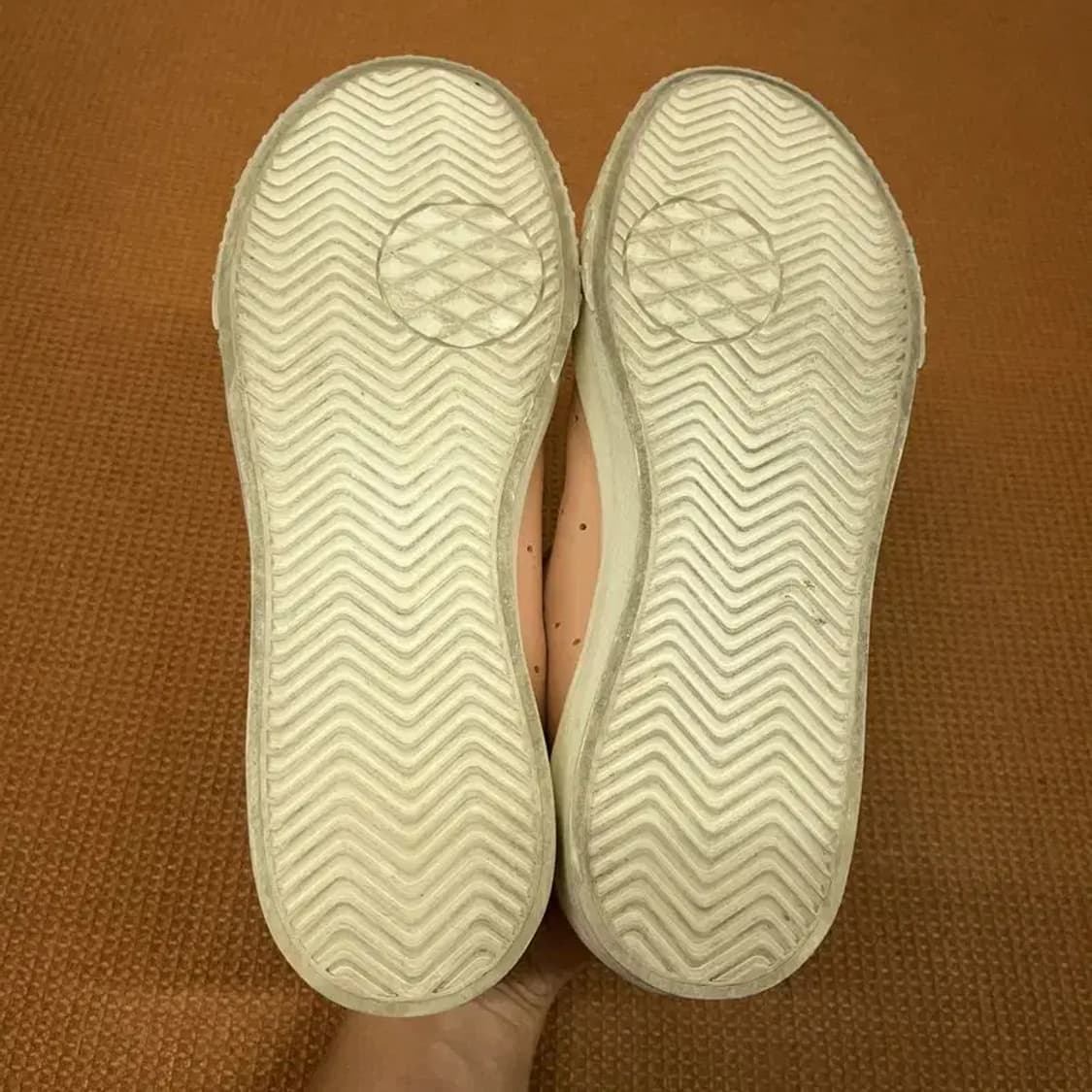 아디다스 오리지널 클리어 스니커즈 운동화 235 G08532 상품이미지4