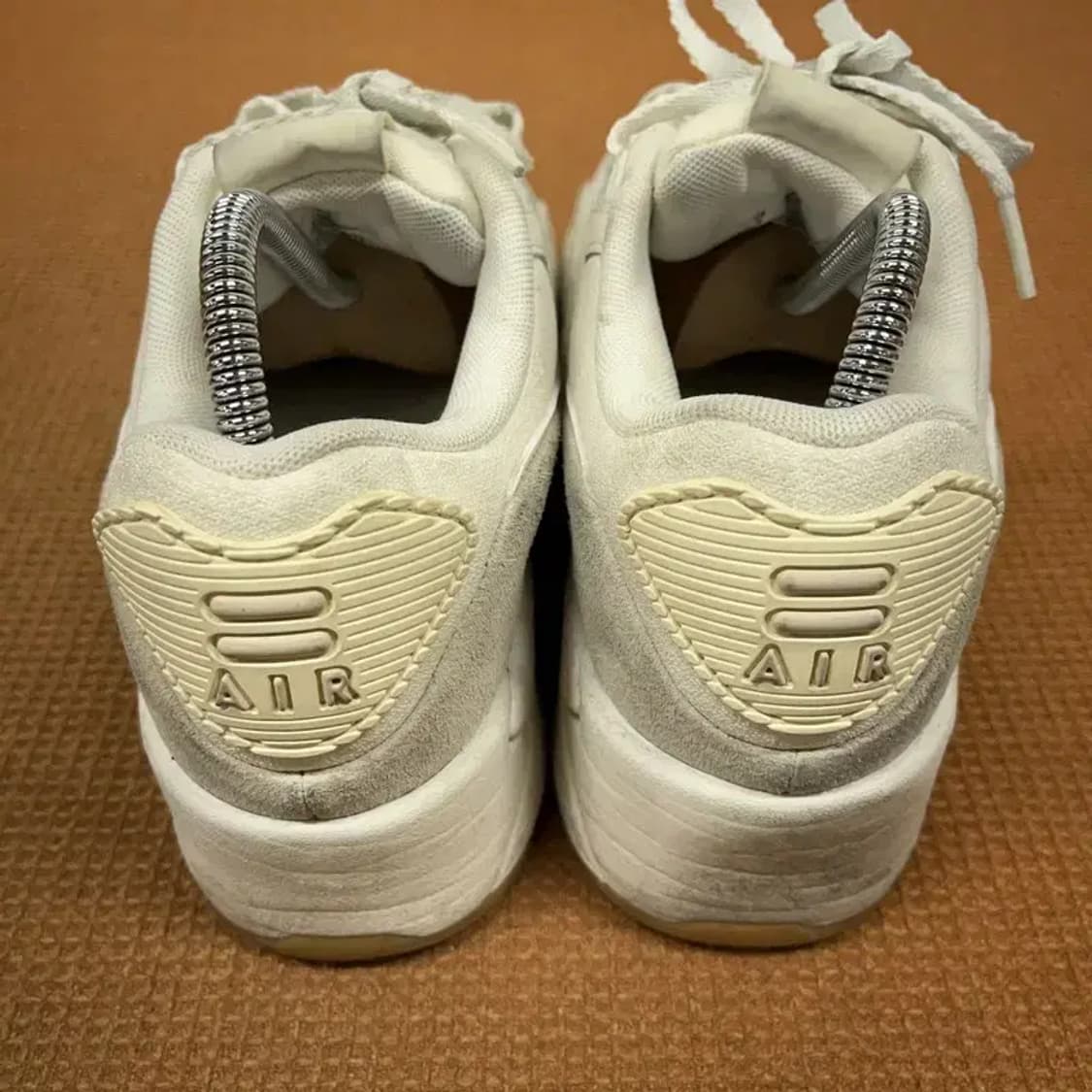 나이키 에어맥스 90 LV8 스니커즈 운동화 240 G08540 상품이미지2