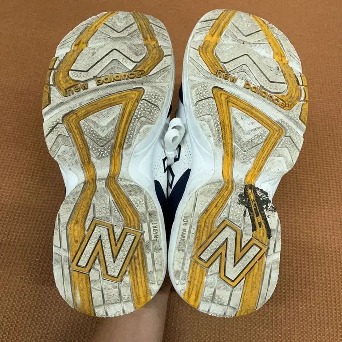 뉴발란스 708 캐쥬얼 스니커즈 운동화 280 G08547 상품이미지4