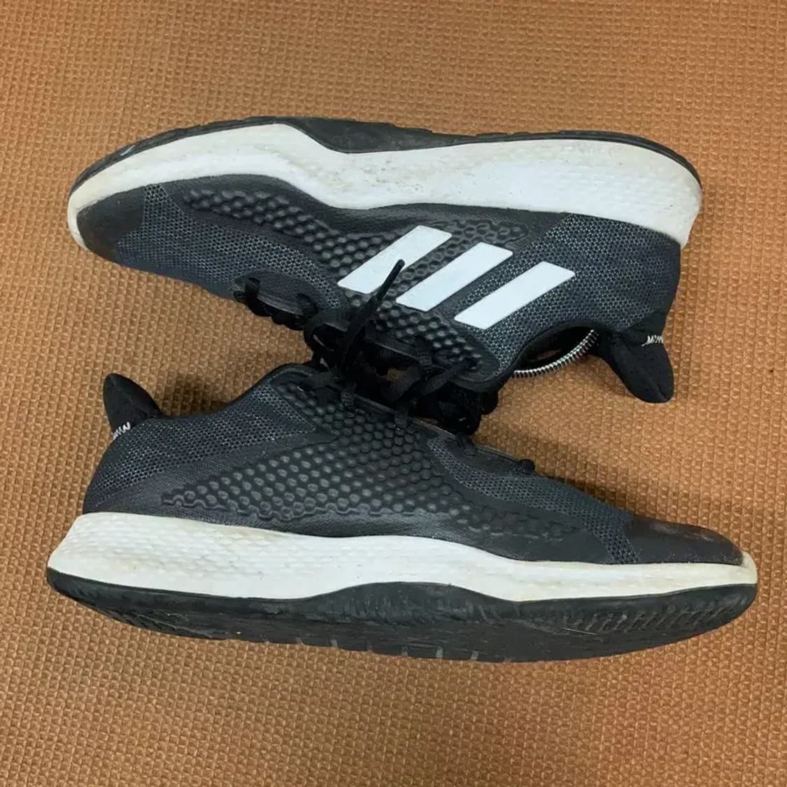 아디다스 캐쥬얼 블랙 운동화 런닝화 265 G08558 상품이미지3