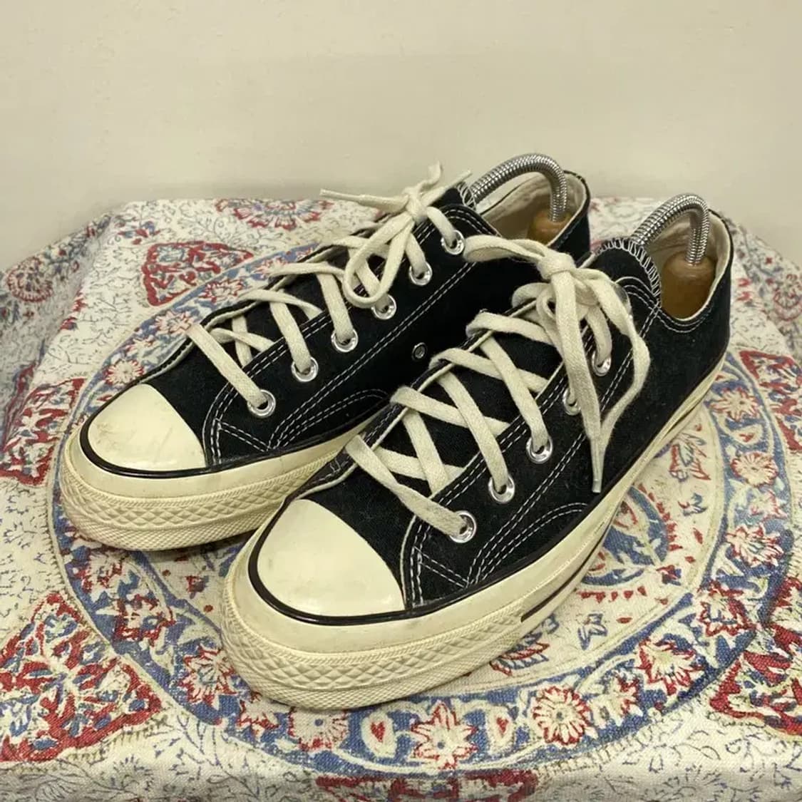 컨버스 척테일러 올스타 하이 블랙 스니커즈 255 E00014 상품이미지1