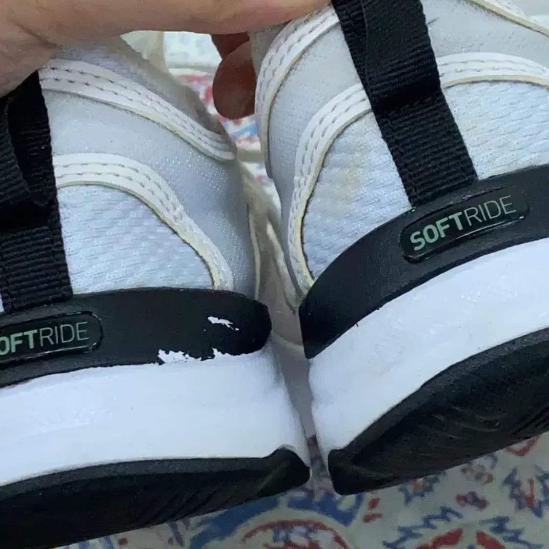 푸마 소프트라이드 소피 런닝화 운동화 240 E00044 상품이미지6