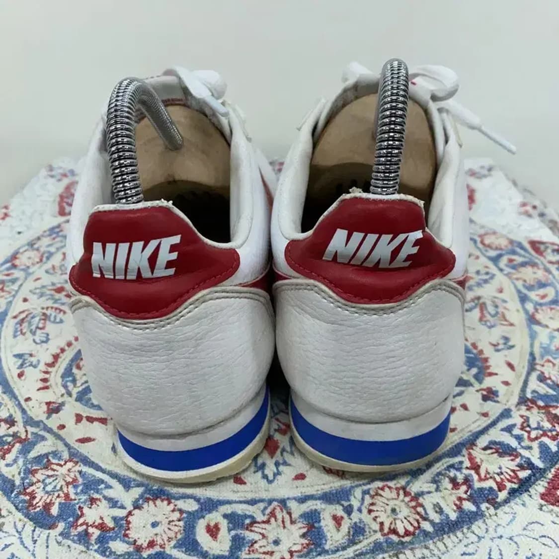 나이키 코르테즈 빨파 스니커즈 270 E00085 상품이미지2