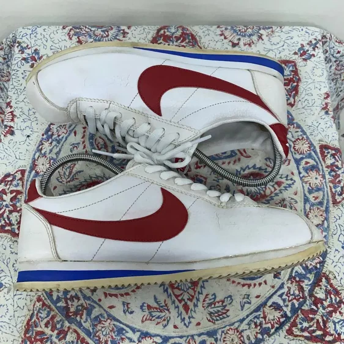 나이키 코르테즈 빨파 스니커즈 270 E00085 상품이미지3