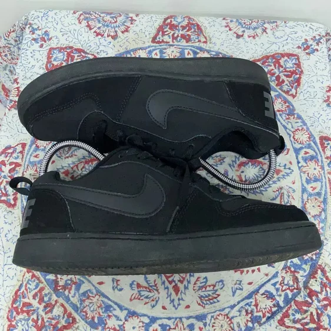 나이키 코트 버로우 트리플 블랙 스니커즈 240 E00090 상품이미지3