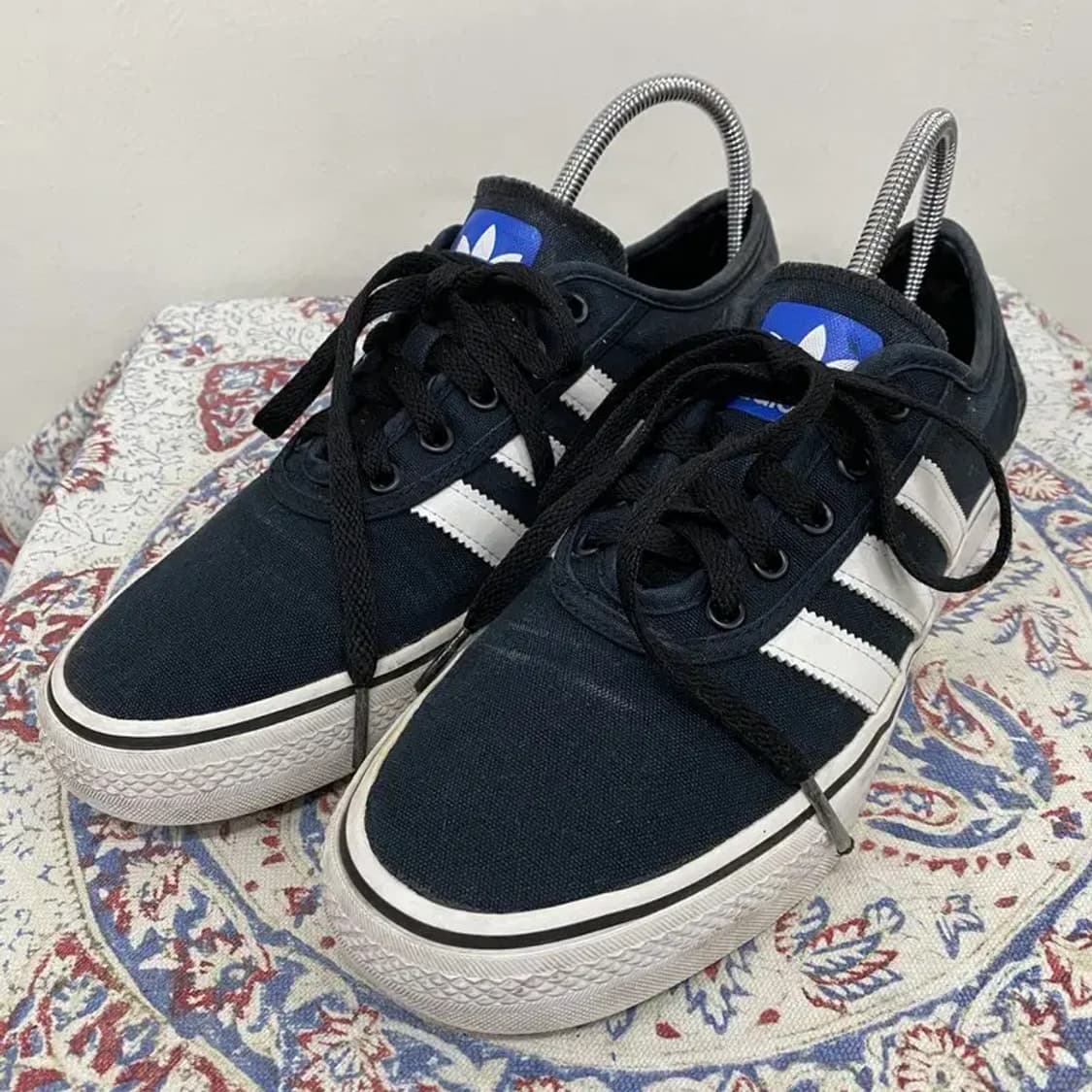 아디다스 아디 이즈 스니커즈 운동화 270 E00105 상품이미지1