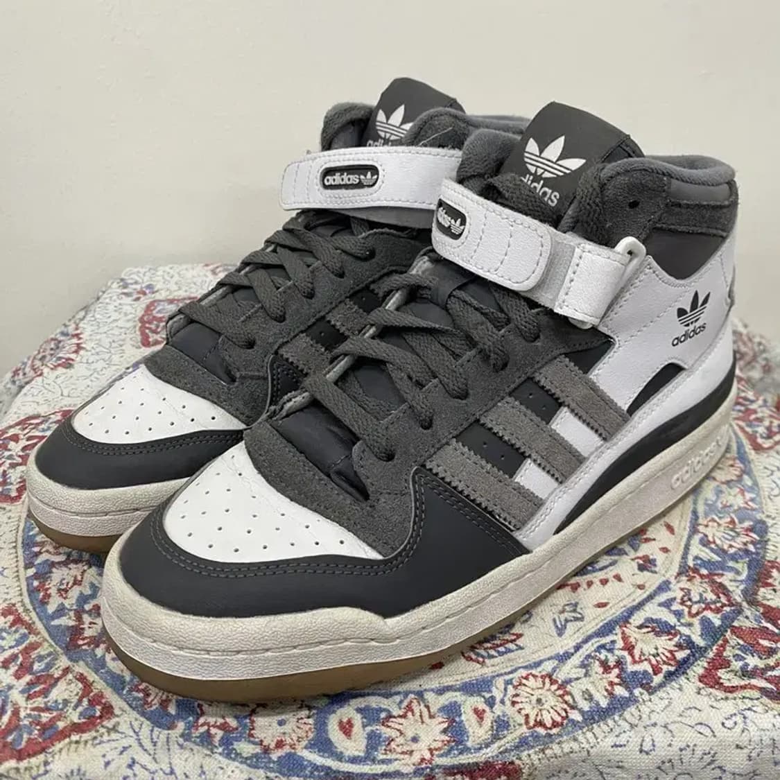 아디다스 포럼 미드 스니커즈 운동화 260 E00120 상품이미지1