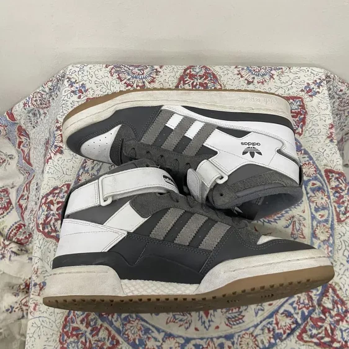 아디다스 포럼 미드 스니커즈 운동화 260 E00120 상품이미지3