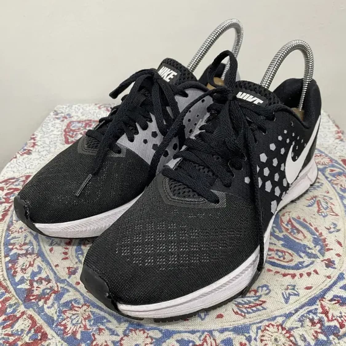 나이키 에어 줌 스팬 W 블랙 화이트 운동화 245 E00138 상품이미지1