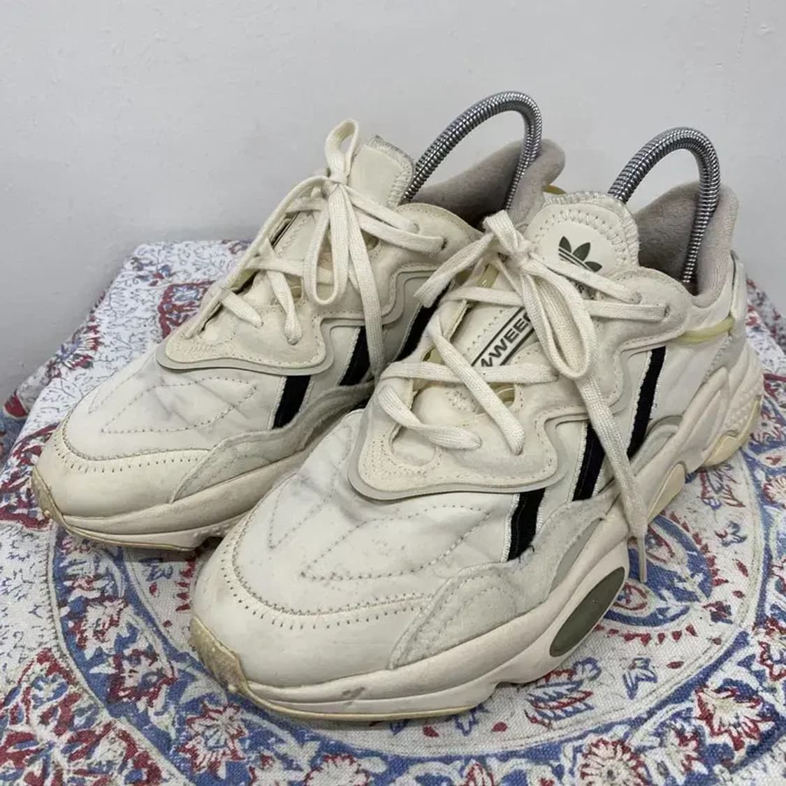 아디다스 오즈위고 크림 화이트 운동화 250 E00141 상품이미지1