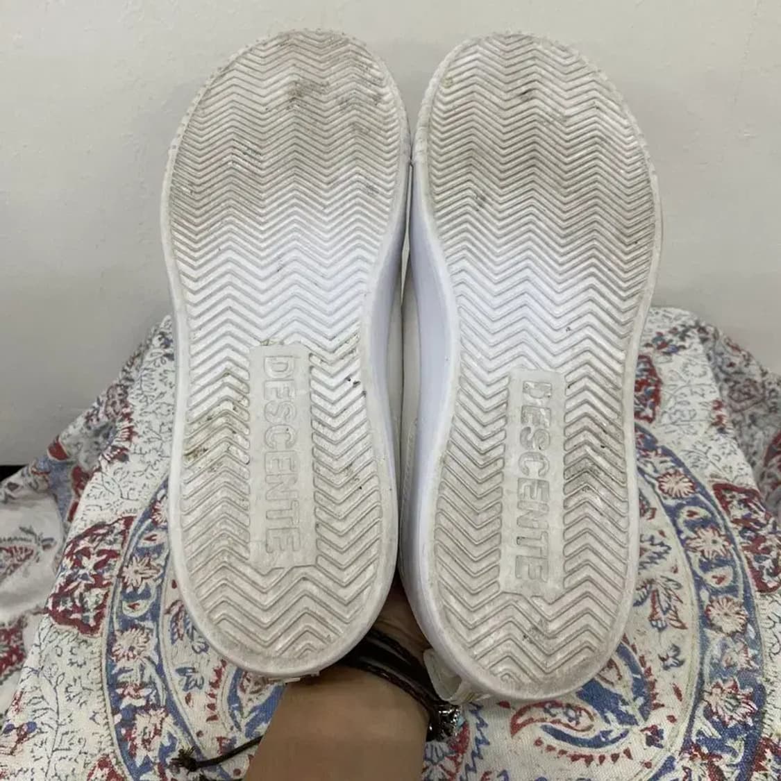 데상트 터보 러쉬 스니커즈 운동화265 E00145 상품이미지4