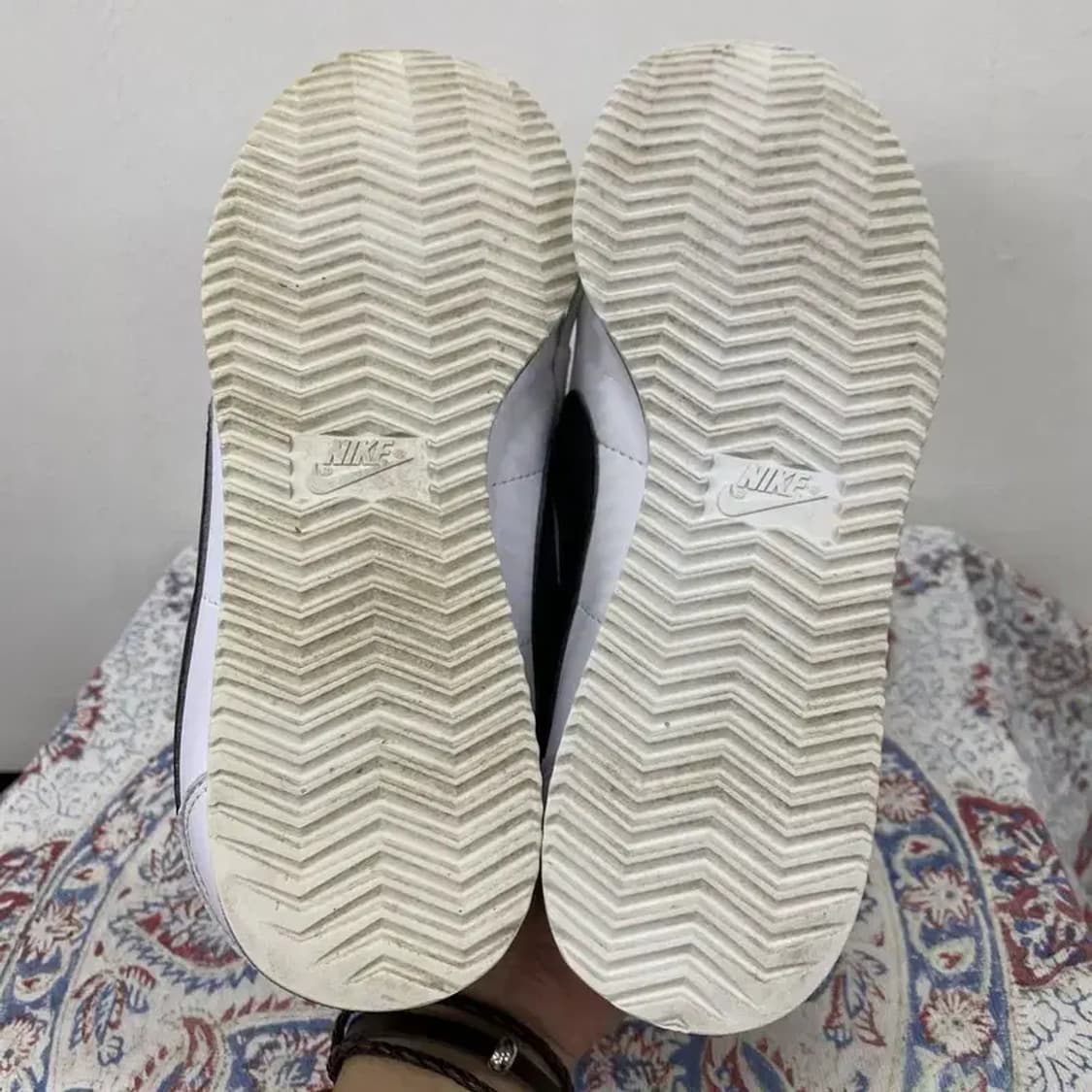 나이키 클래식 코르테즈 레더 스니커즈 240 E00152 상품이미지4