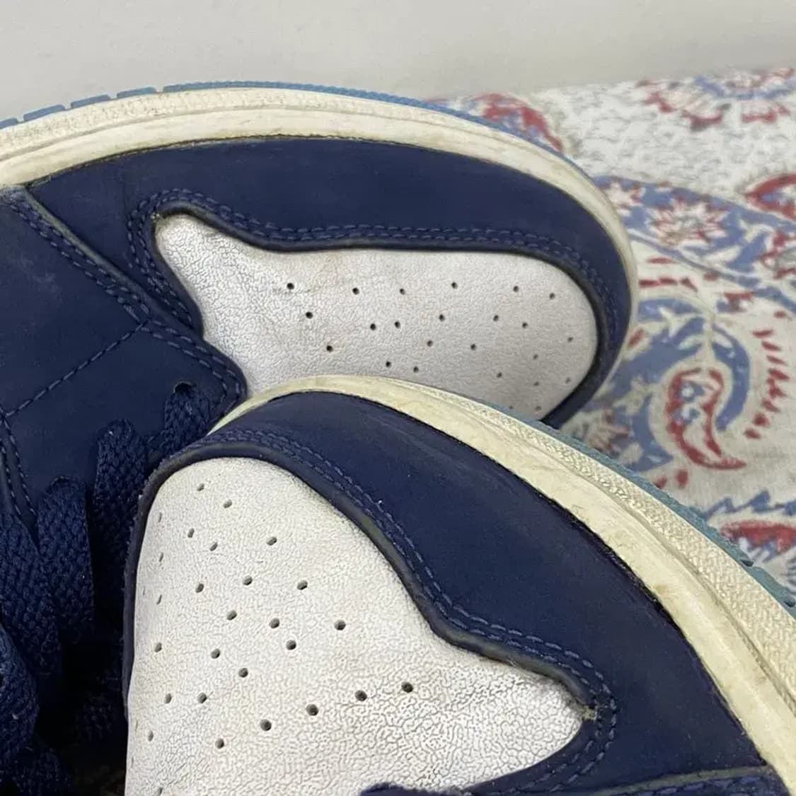 나이키 조던 1 레트로 하이 크리스 폴 PE 스니커즈 275 E00154 상품이미지6