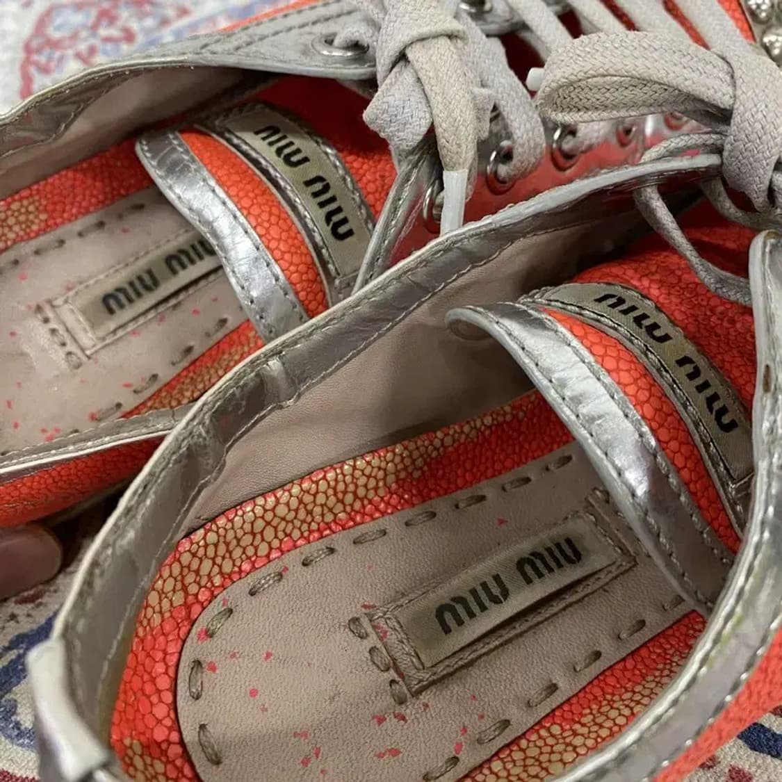 미우미우 클리터 로우탑 여성 스니커즈 35.5 E00156 상품이미지6