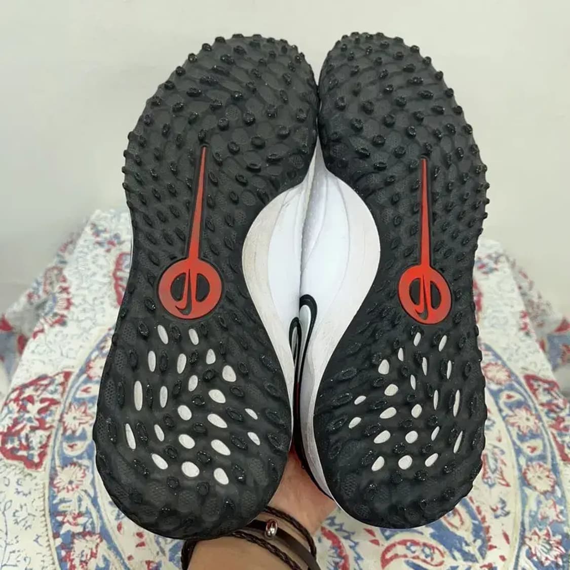 나이키 티엠포 레전드 10 프로 TF 레디 팩 풋살화 240 E00171 상품이미지4