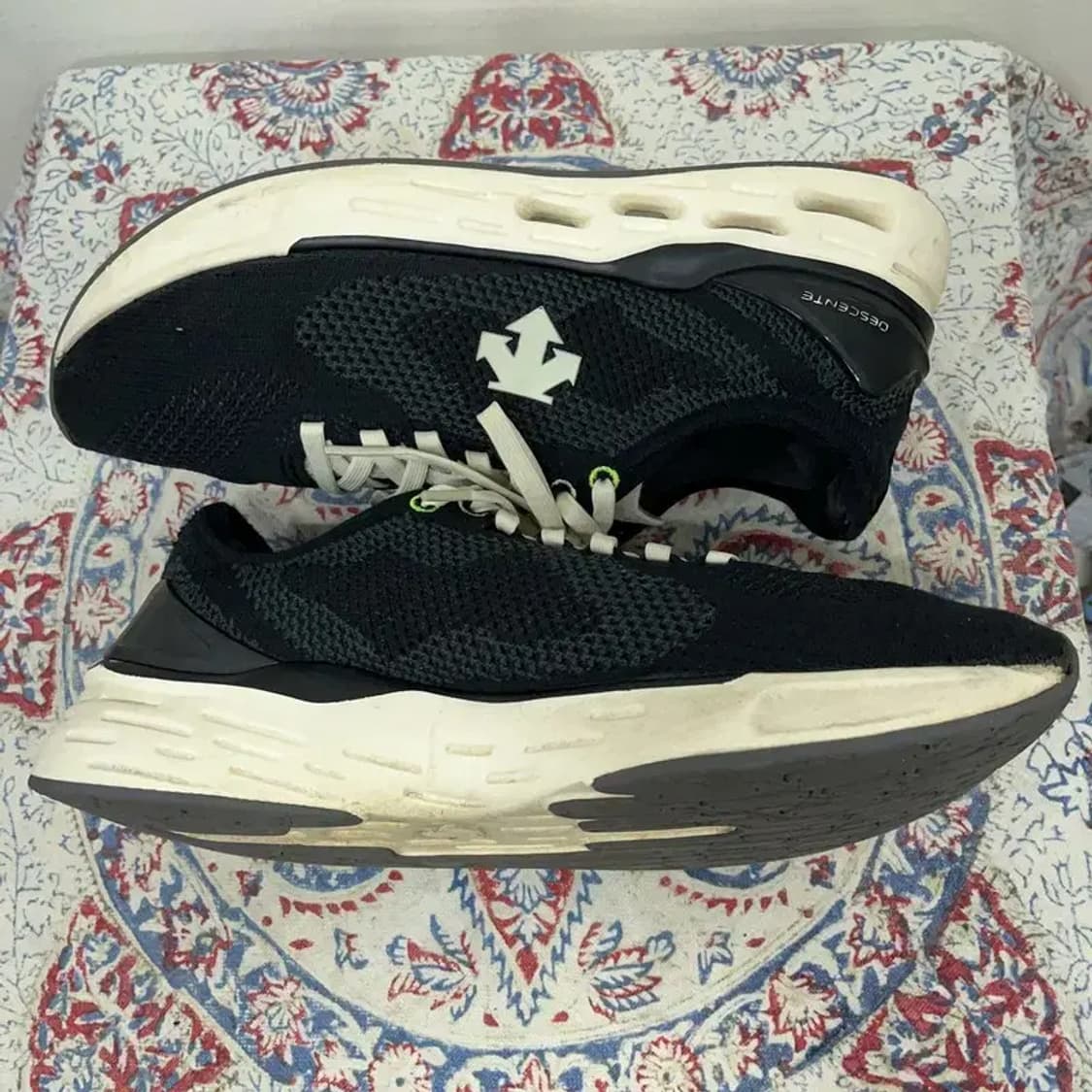 데상트 에너자이트 윙 런닝화 운동화 270 E00178 상품이미지3