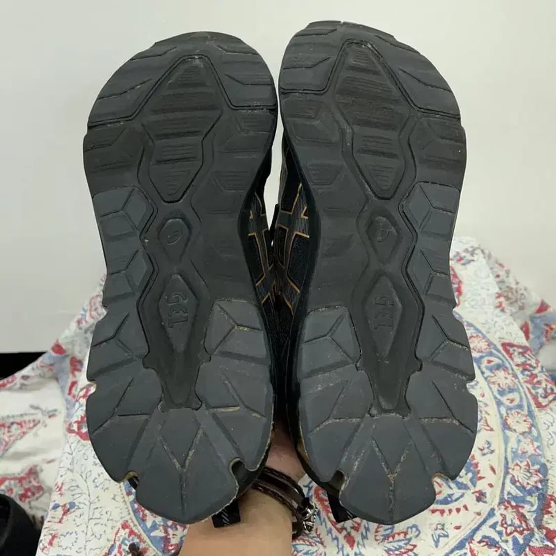 아식스 젤 퀀텀 90 IV 운동화 280 E00182 상품이미지4