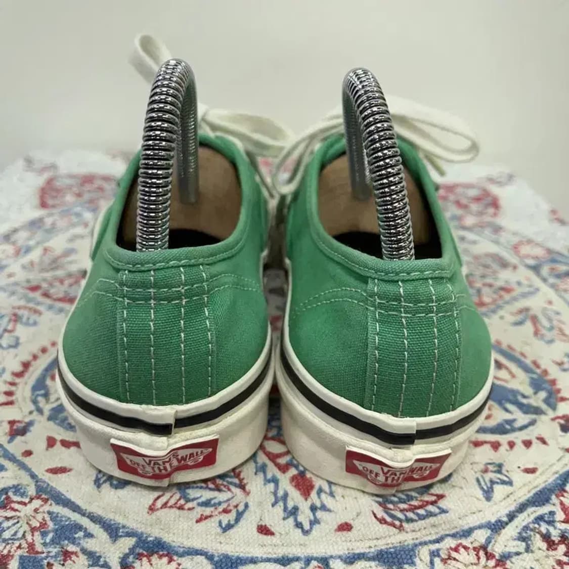 반스 그린 어센틱 스니커즈 230 E00186 상품이미지2