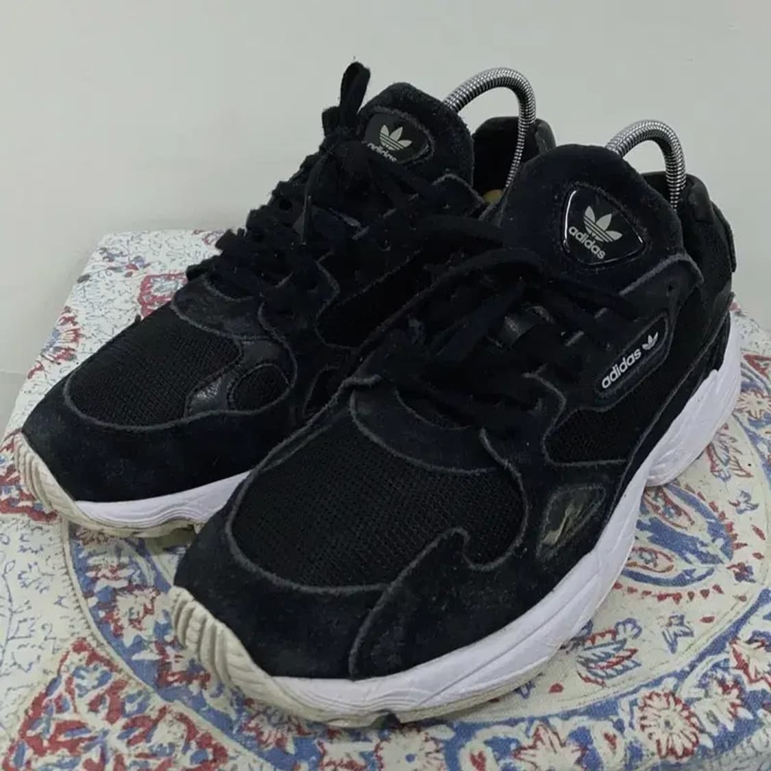 아디다스 팔콘 블랙 스니커즈 운동화 270 E00191 상품이미지1