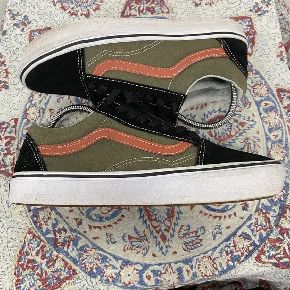 반스 컴피쿠시 스니커즈 신발 250 E00207 상품이미지3