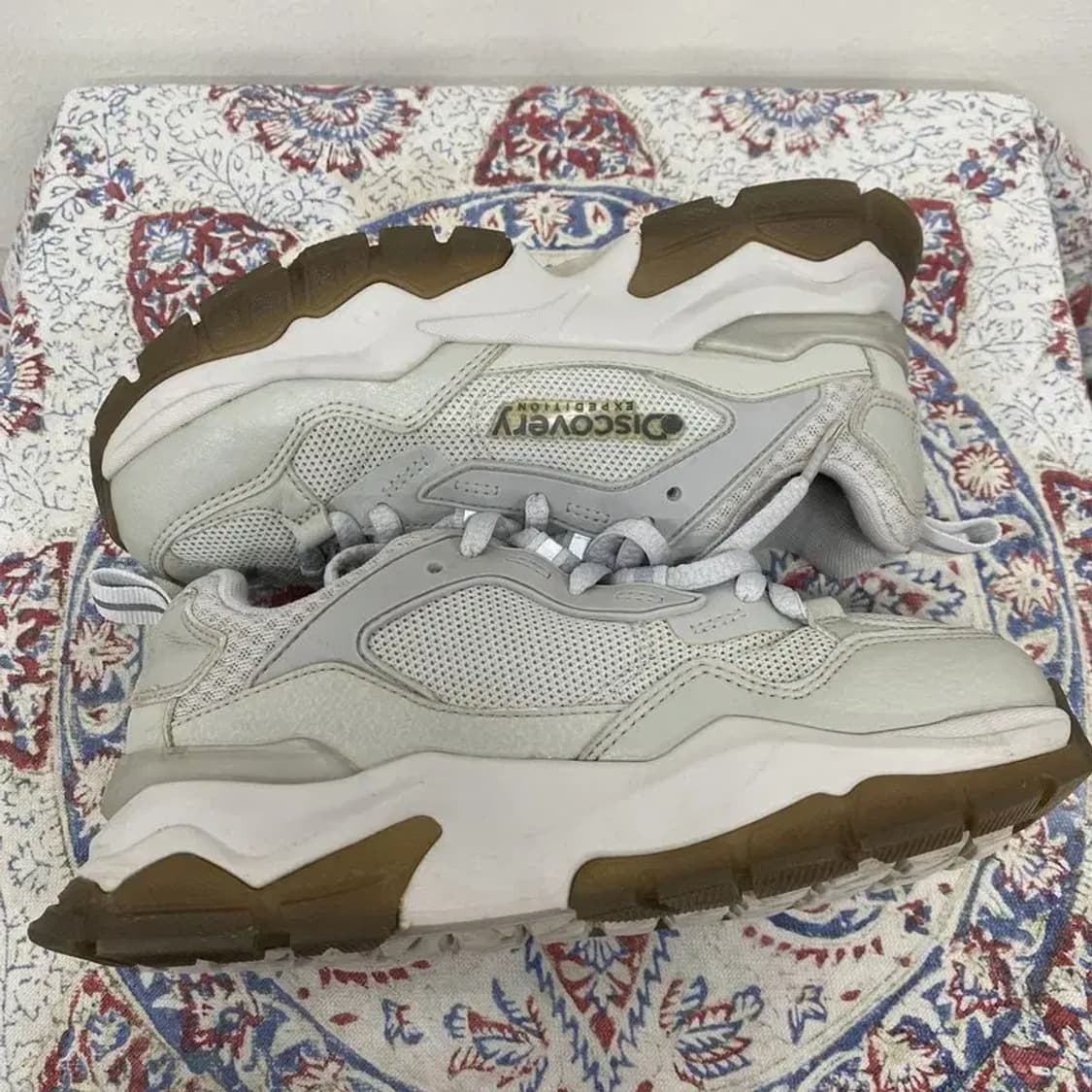 디스커버리 어글리슈즈 그레이 스니커즈 운동화 235 E00208 상품이미지3