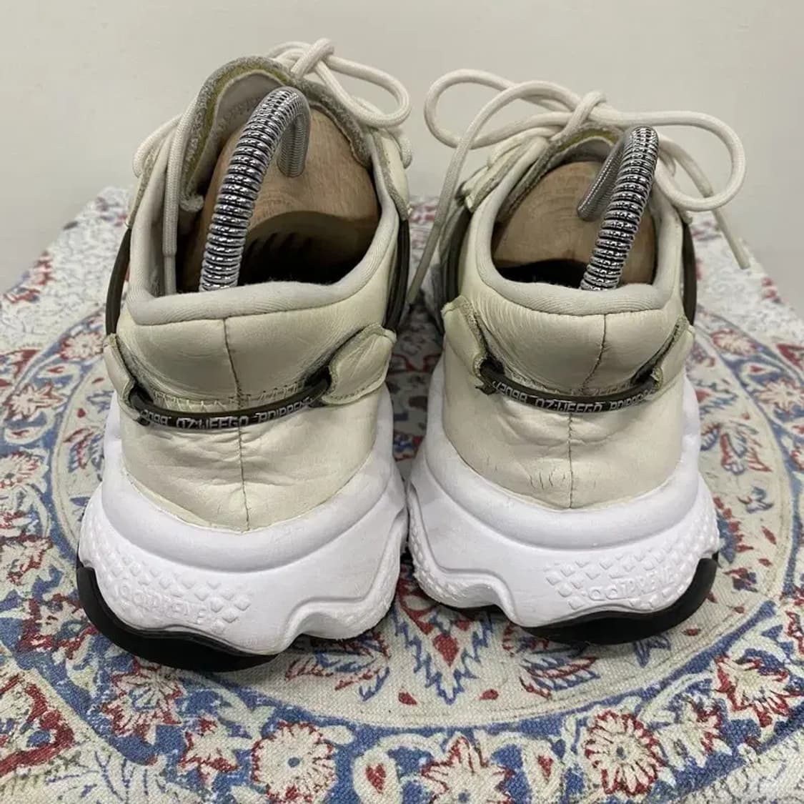 아디다스 오즈위고 어글리슈즈 운동화 270 E00211 상품이미지2