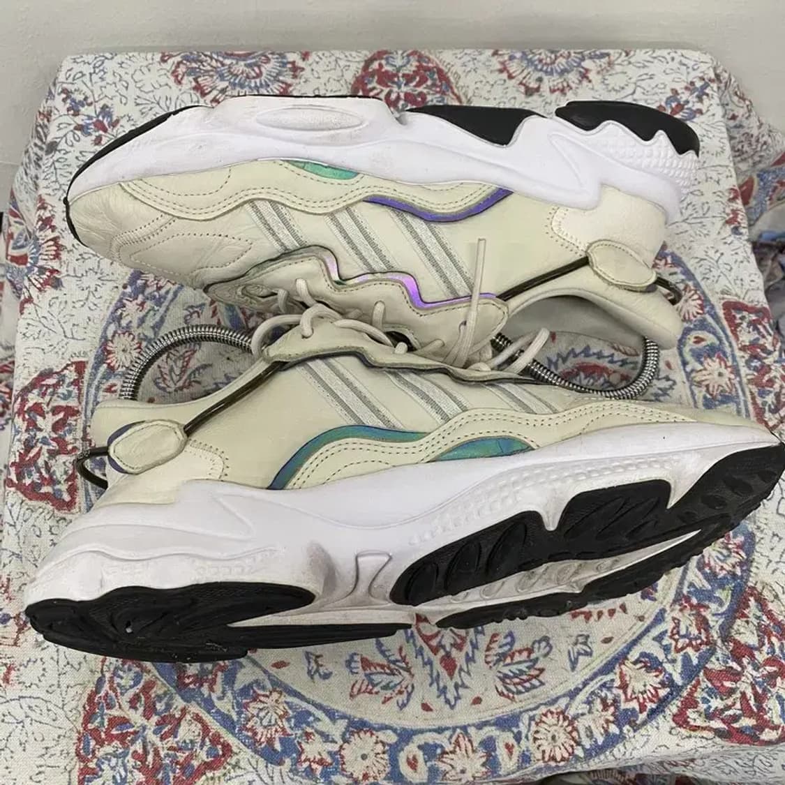 아디다스 오즈위고 어글리슈즈 운동화 270 E00211 상품이미지3