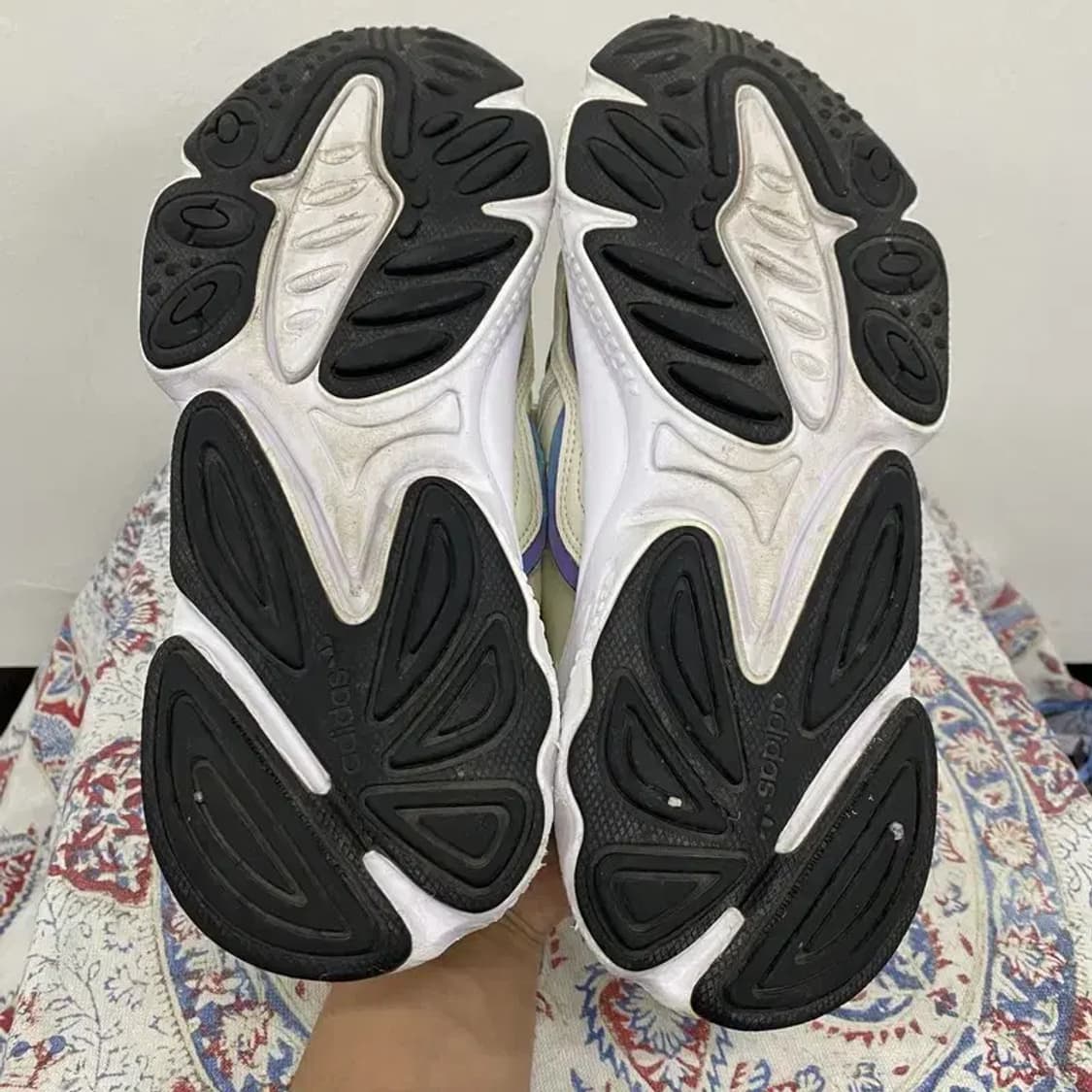 아디다스 오즈위고 어글리슈즈 운동화 270 E00211 상품이미지4