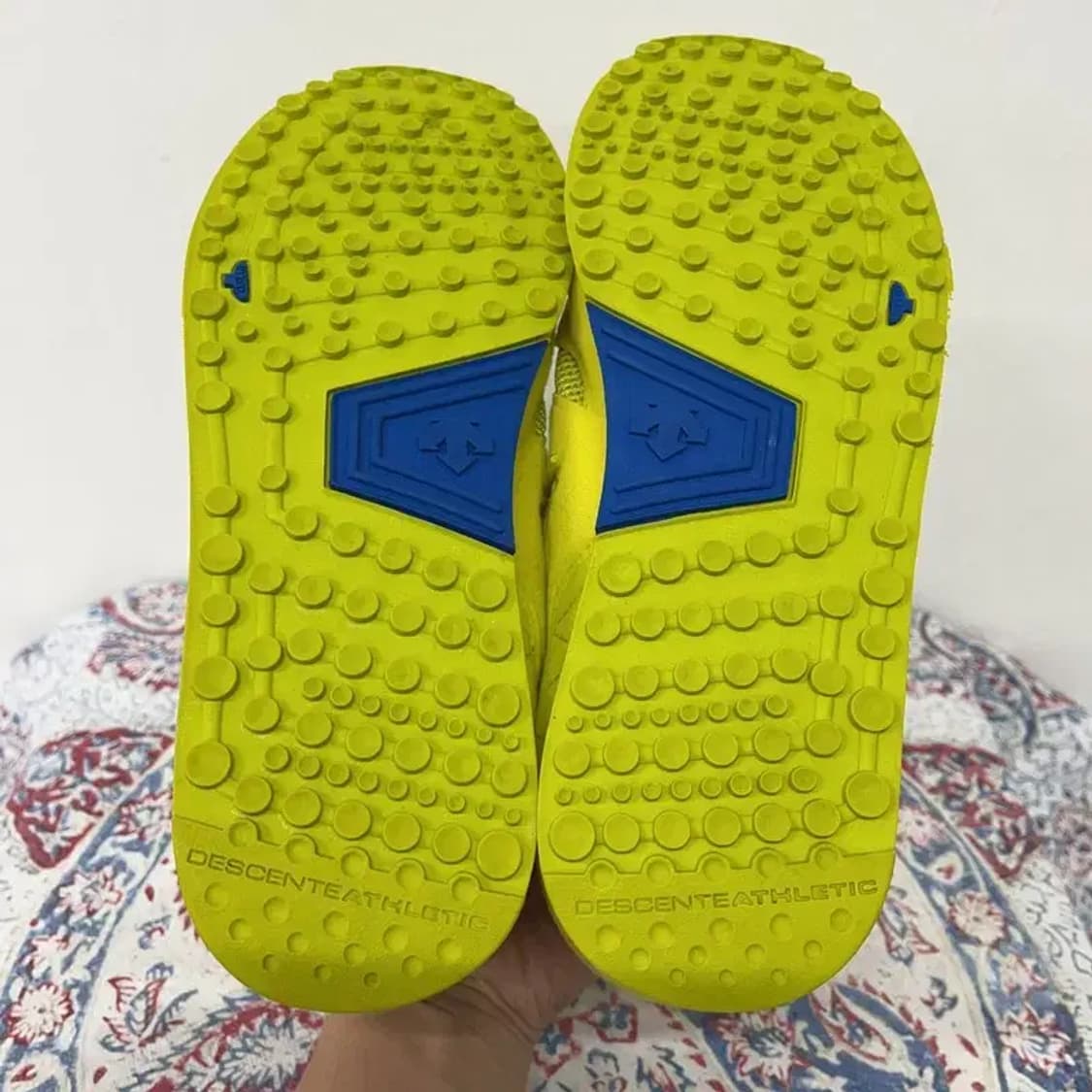 데상트 롤리 스니커즈 운동화 250 E00239 상품이미지4