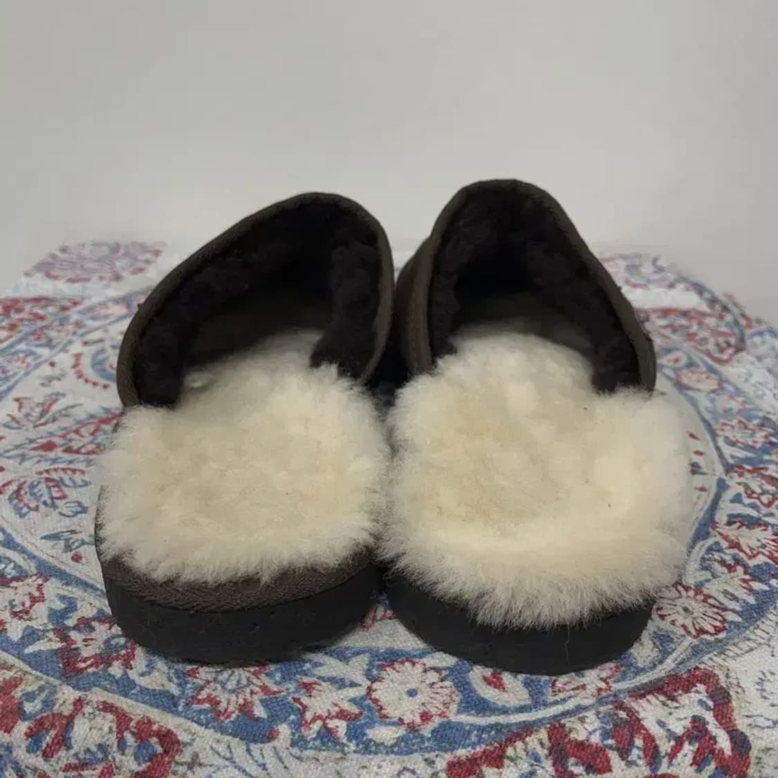 호주 어그 뮬 슬리퍼 다크브라운 털신발 MEN 7 E00258 상품이미지2