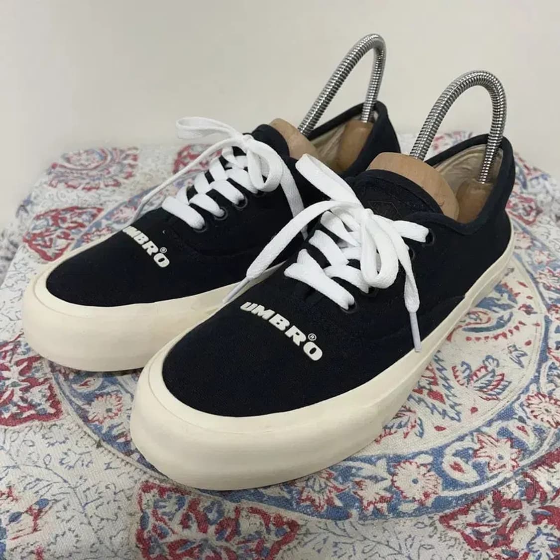 엄브로 페리 스니커즈 신발 260 E00263 상품이미지1