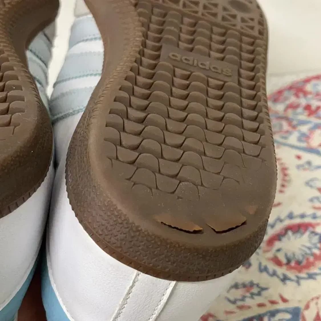 아디다스 삼바 OG 코어 화이트 헤일로 블루 스니커즈 250 E00277 상품이미지7