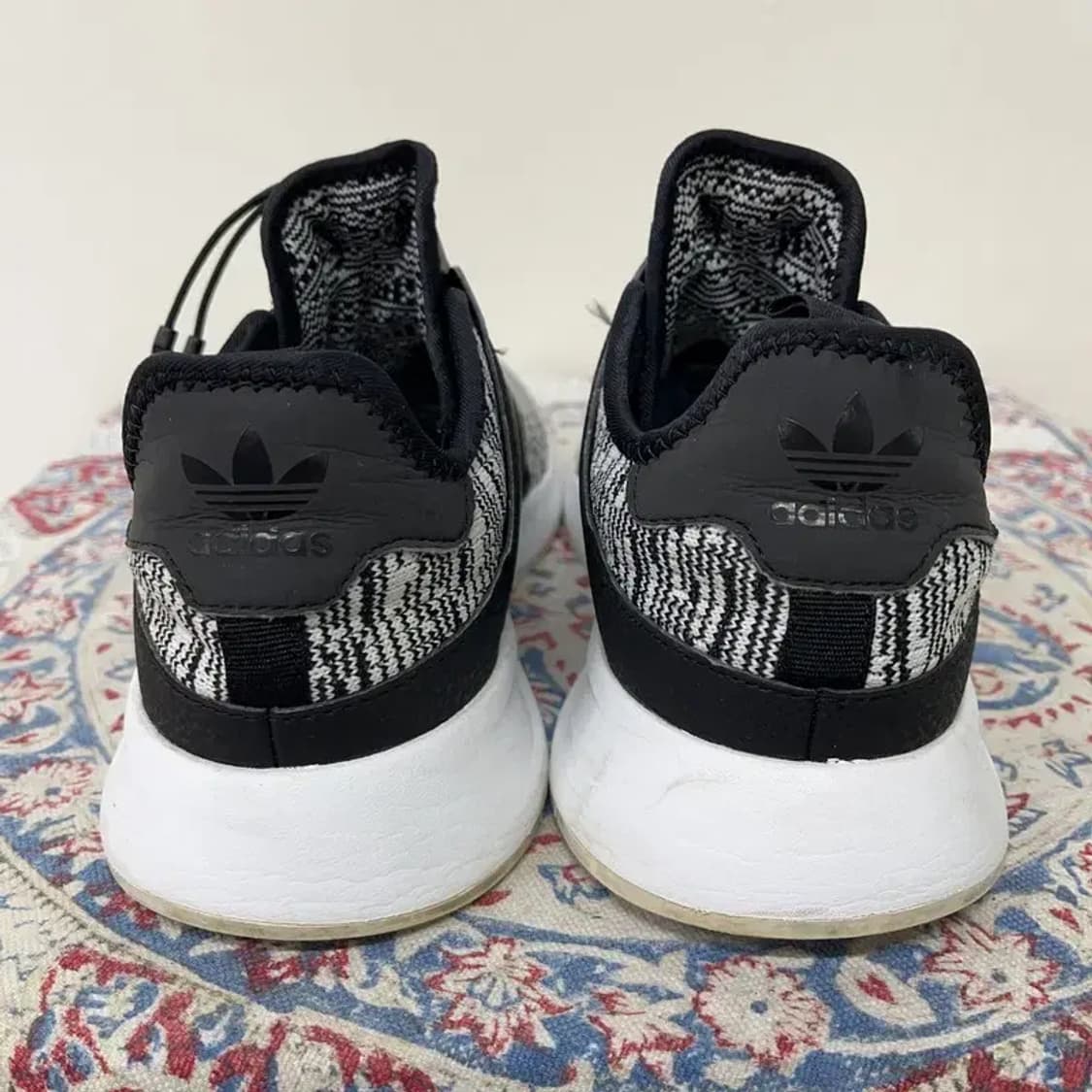 아디다스 X PLR 블랙화이트 런닝화 운동화 235 E00279 상품이미지3