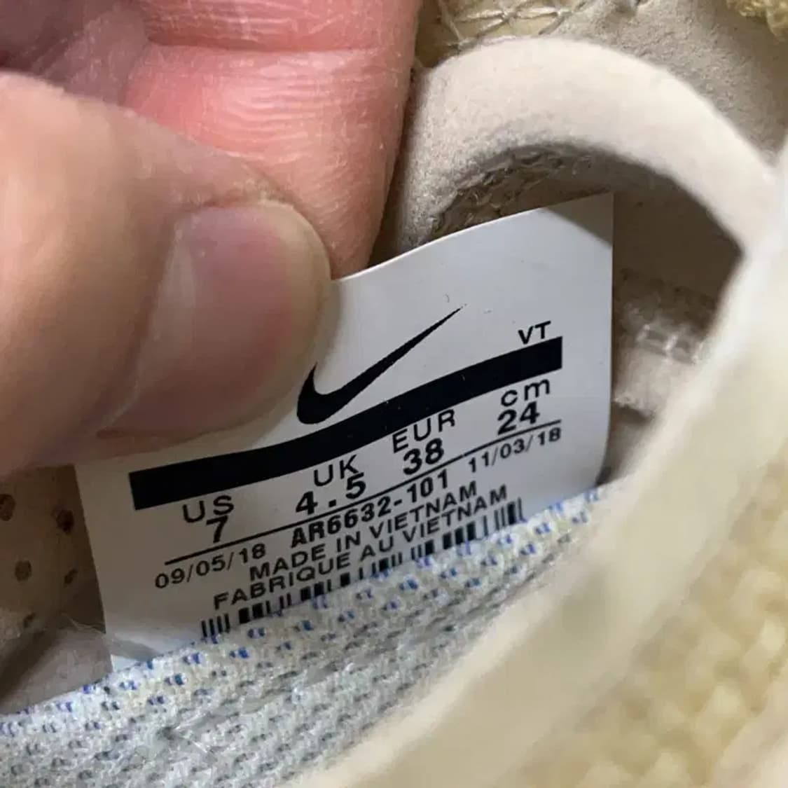 나이키 에어 베이퍼맥스 2019 운동화 240 E00282 상품이미지5