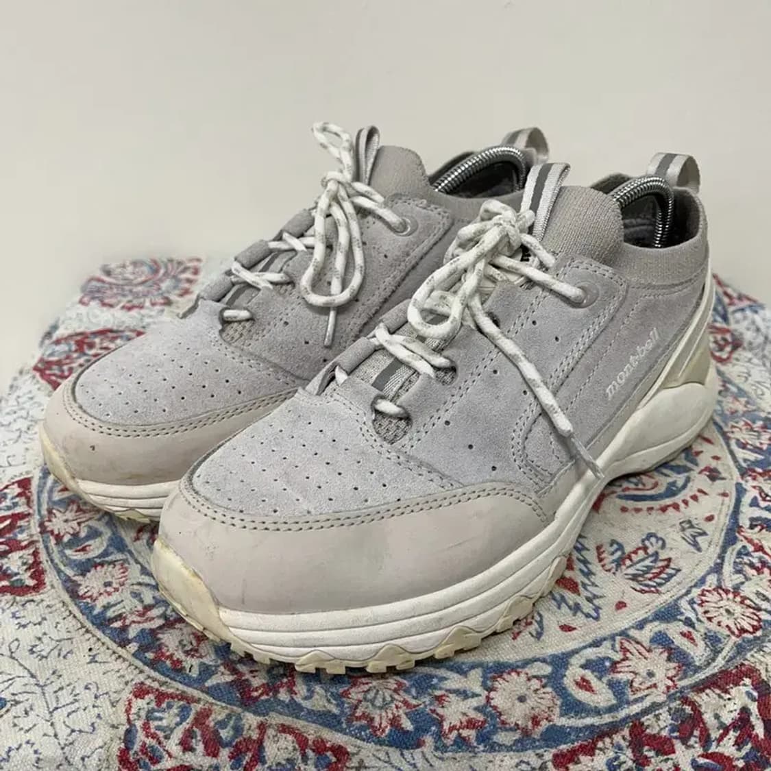 몽벨 스웨이드 트레킹화 운동화 260 E00308 상품이미지1