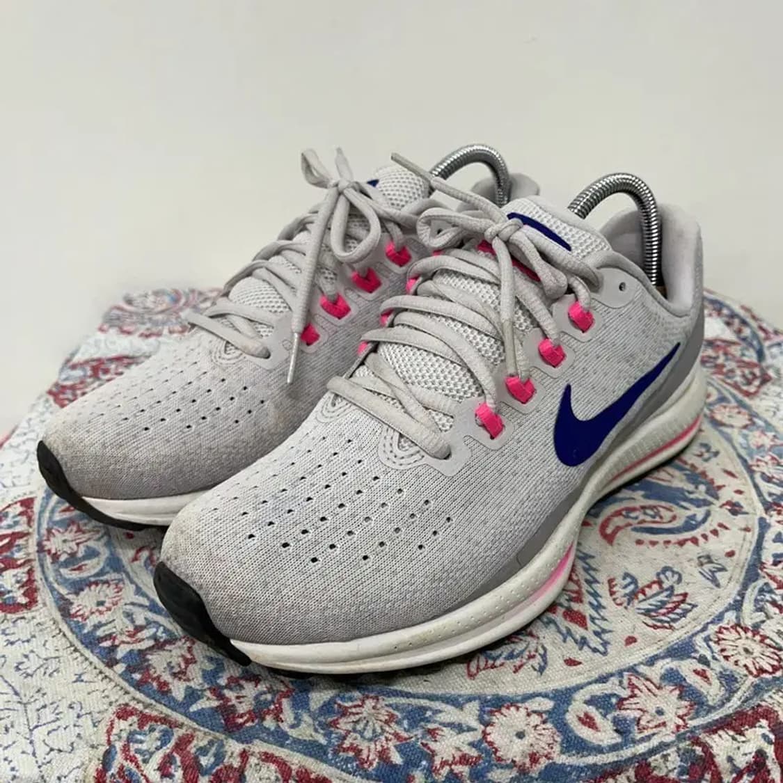 나이키 에어 줌 보메로 13 런닝화 운동화 250 E00288 상품이미지1