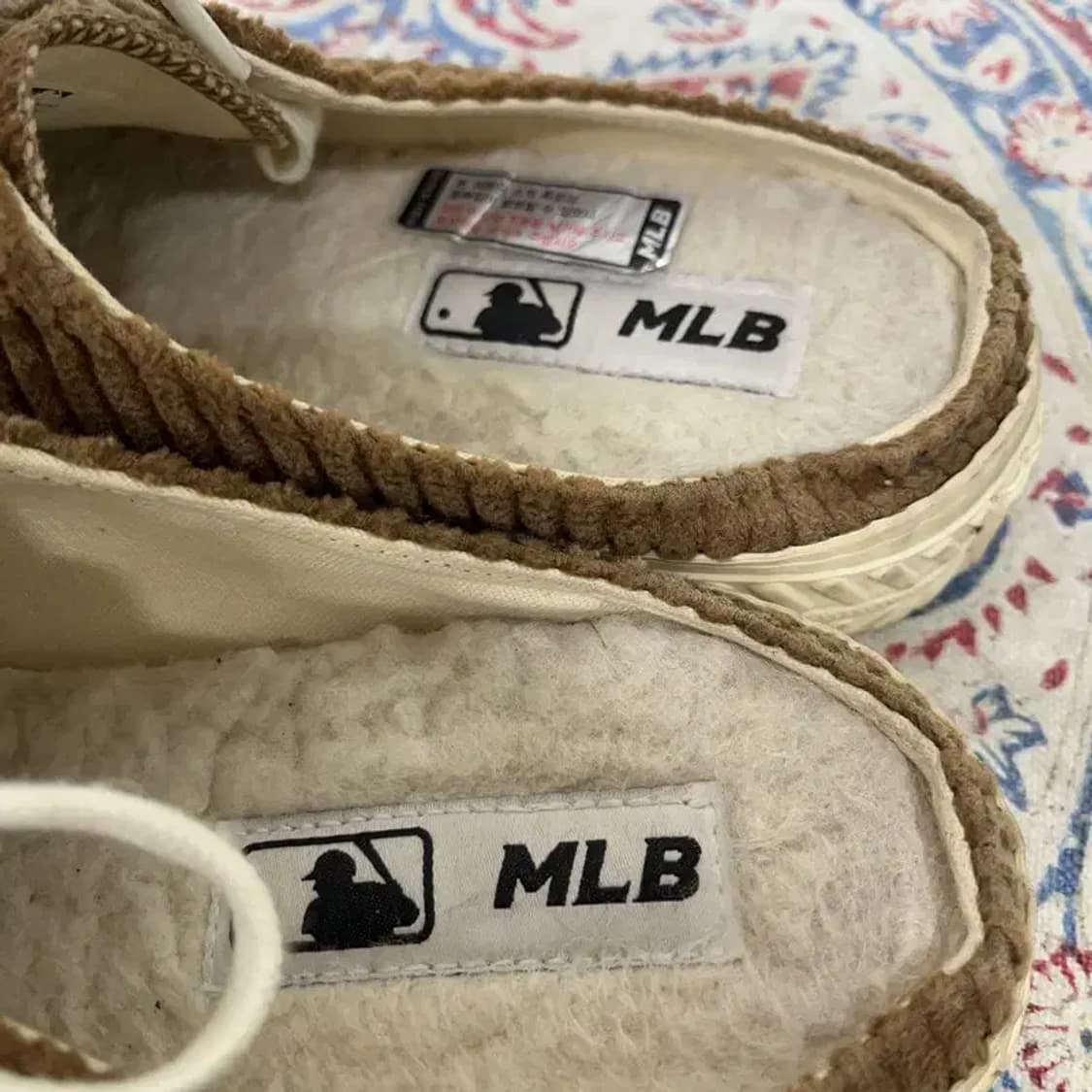 MLB 플레이볼 코듀로이 뮬 슬립온 240 E00297 상품이미지5