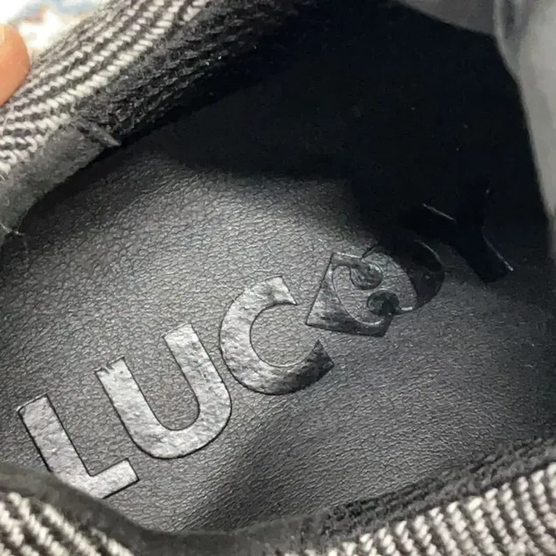 럭키슈에뜨 캐주얼 스니커즈 운동화 235 E00302 상품이미지6