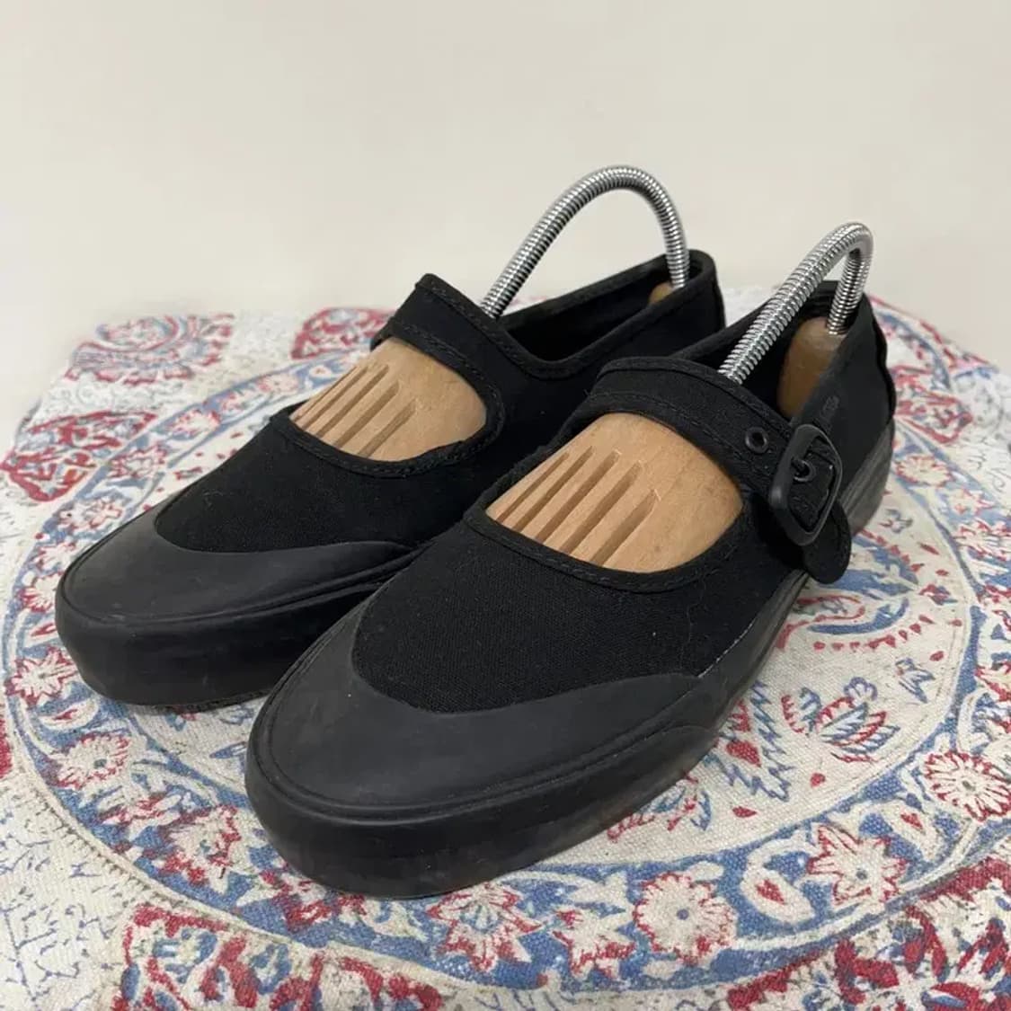 반스 메리제인 트리플블랙 240 E00307 상품이미지1