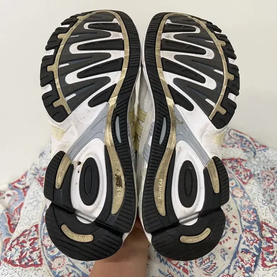 아디다스 리스폰스 CL 스니커즈 운동화 260 E00309 상품이미지4