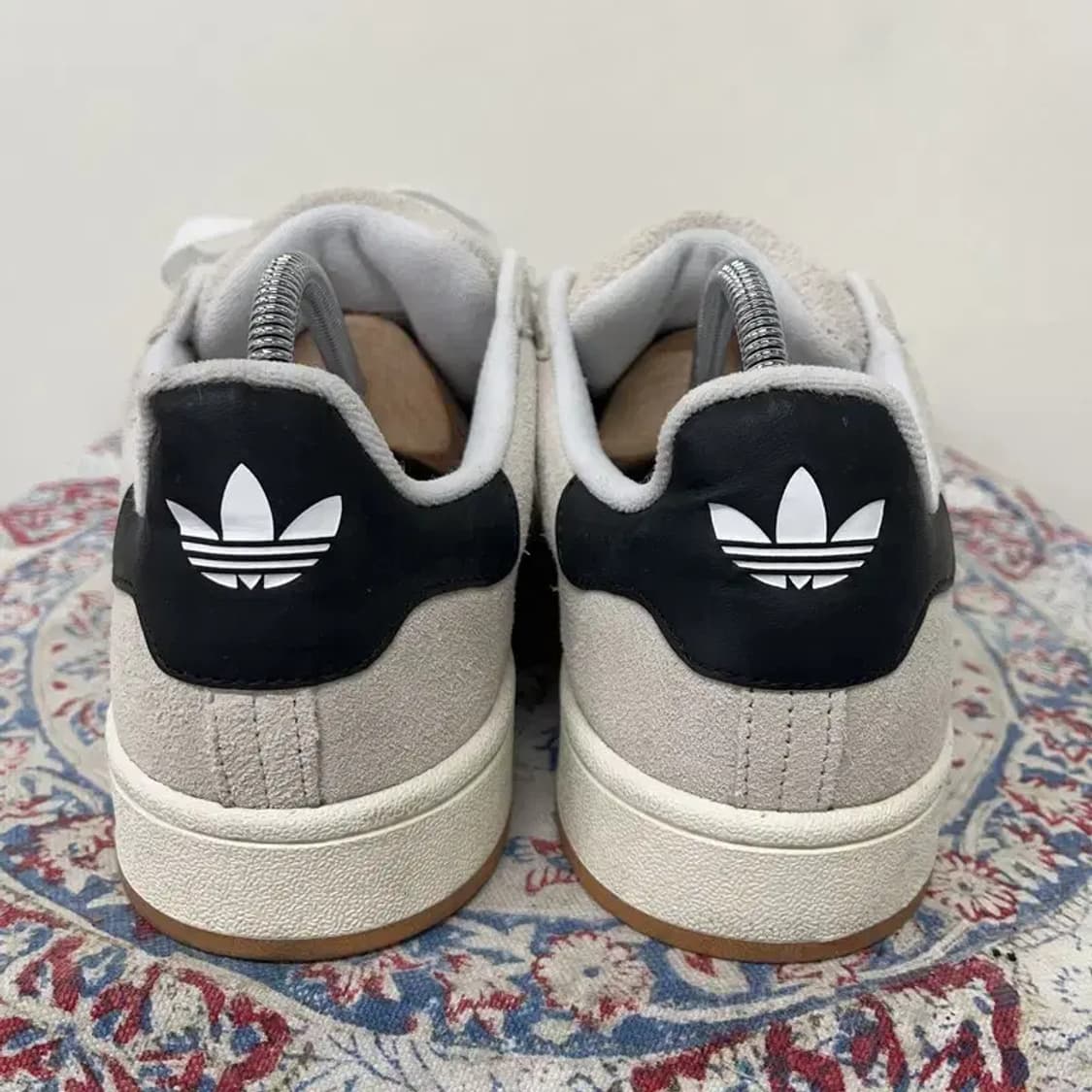 아디다스 캠퍼스 00s 크리스탈 화이트 블랙 스니커즈 275 E00311 상품이미지2