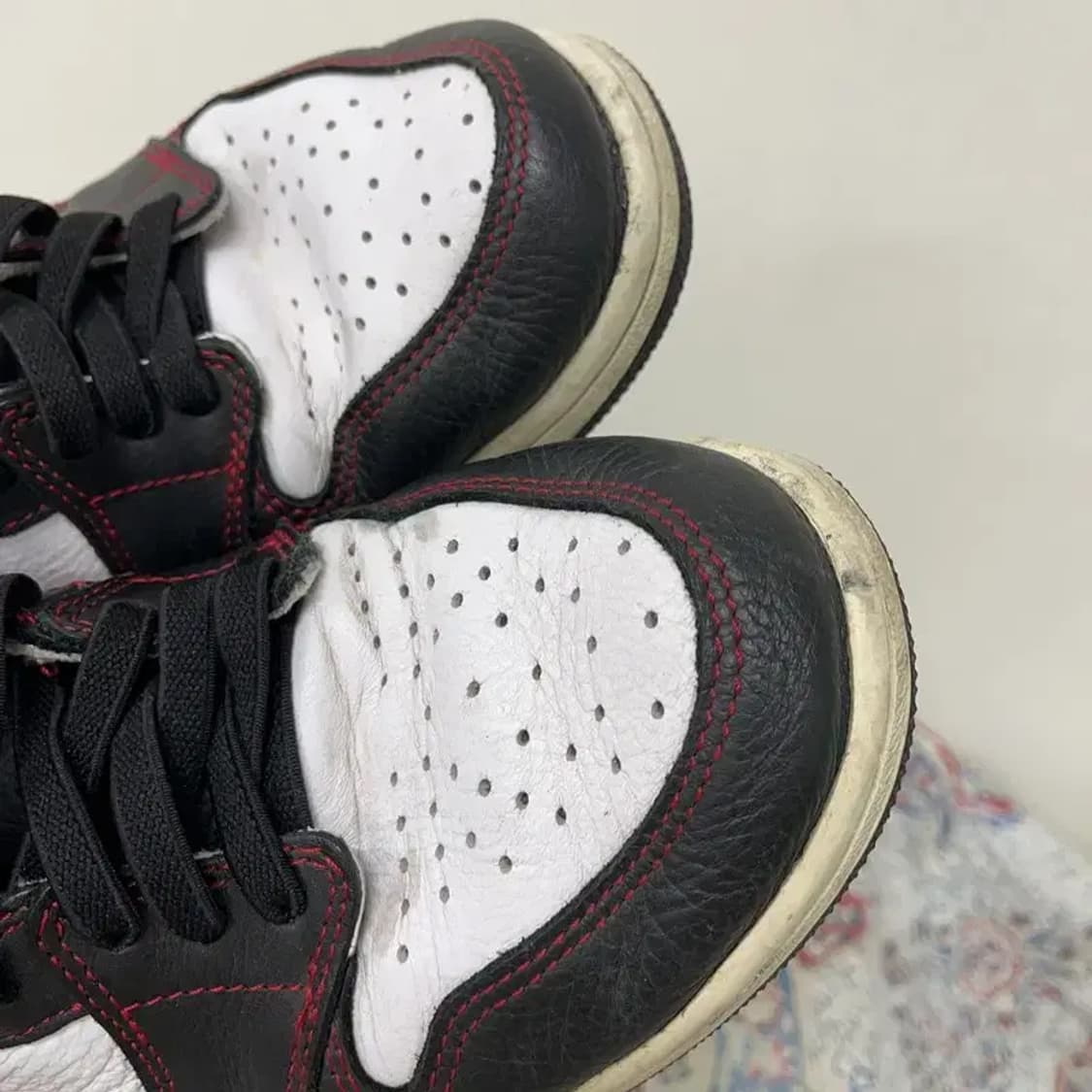 나이키 조던1 레트로 하이 디파이언트 스니커즈 270 E00323 상품이미지6