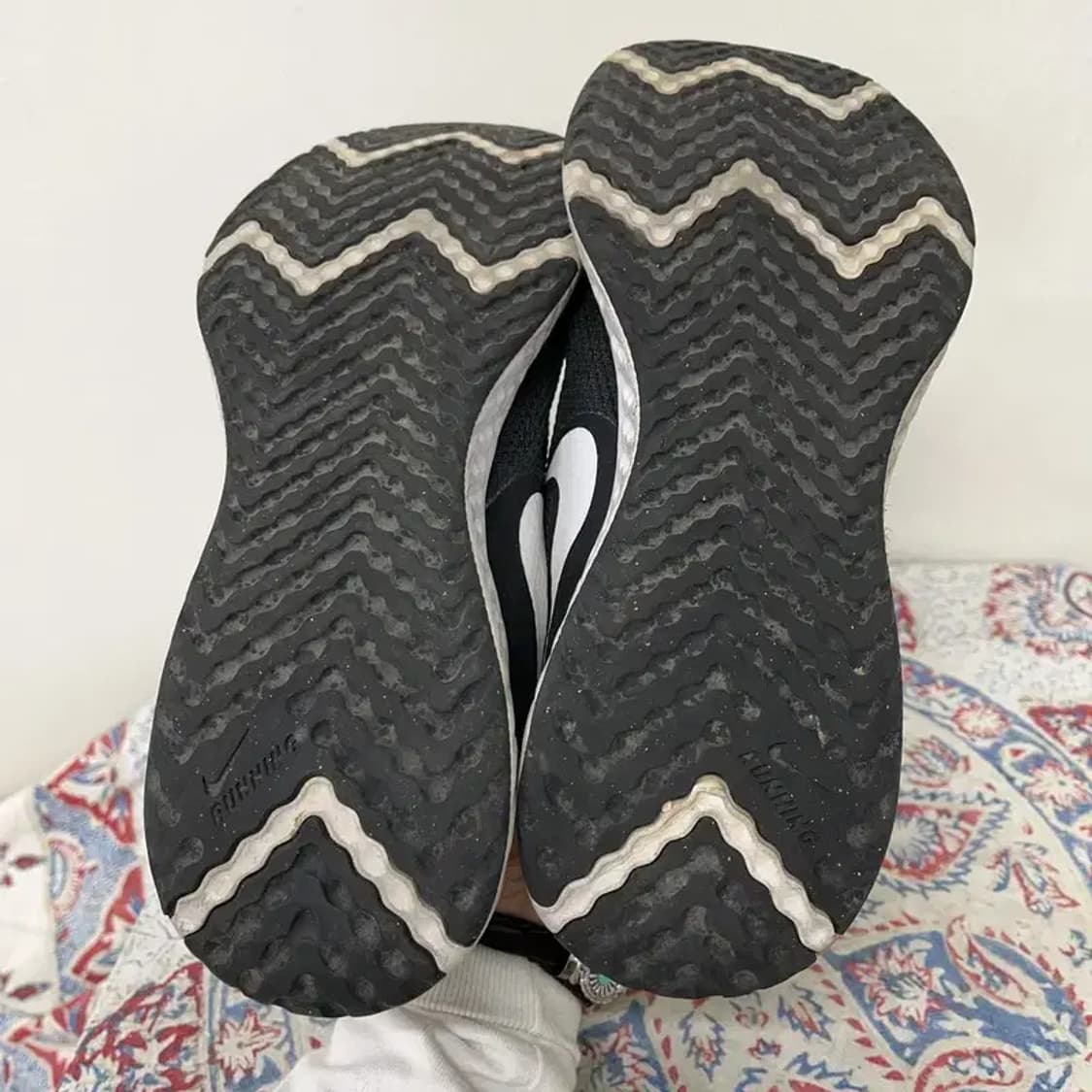 나이키 레볼루션 5 런닝화 운동화 255 E00336 상품이미지4